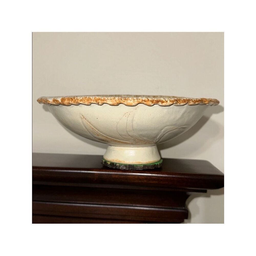 Vintage Hand Made Pottery Bowl Ivory Wheat Leaves